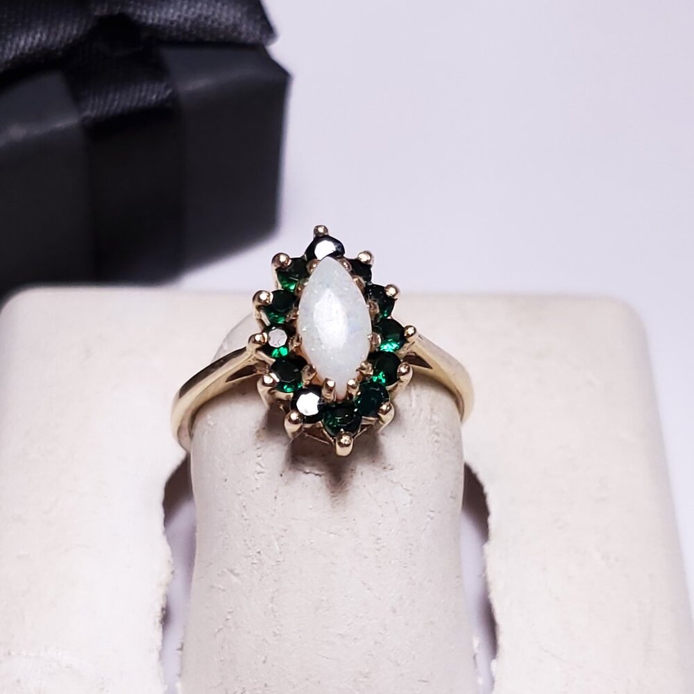 Estate 3/4ctw Precious White Opal and Diopside Halo 10Kt Yellow Gold Ring #22086